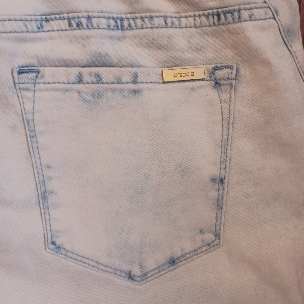 NWT CHICO'S *So Slimming * Jeggings , Sz 2.5 (14- Long) Faded Off-white To Blue - Picture 11 of 13
